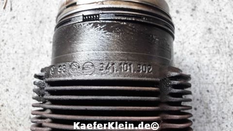 1600er original VW Kolben/Zylinder (Satz), Kolbenboden muldenförmig, Teilenr. 341.101.302, AUSBAUSCHMUTZIG